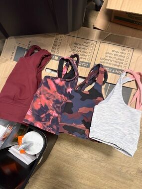 Lululemon Sz 6 Bra Bundle